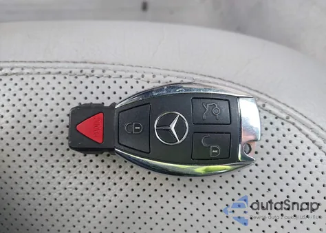 2012 Mercedes-Benz Cls 550 z USA, uszkodzony, nr VIN WDDLJ7DB7CA015890